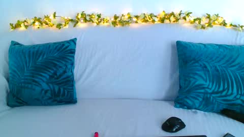 deliciaalove online show from 4, 3, 2025