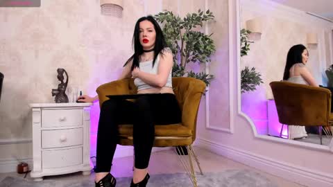 Christine online show from 22, 2, 2025