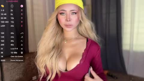 Hello your loving faye 3 online show from 22, 4, 2026