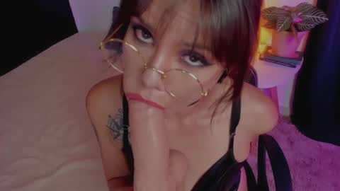 Snapshot of delilaah chatting on 21, 11, 2025 Delilah online show from 21, 11, 2025