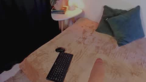 Snapshot of delilaah chatting on 4, 2, 2026 Delilah online show from 4, 2, 2026