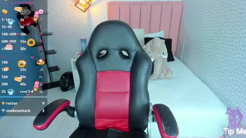 Snapshot of delilah_leone chatting on 16, 9, 2025 delilah_leone online show from 16, 9, 2025