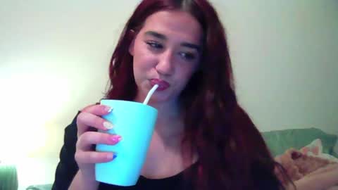 delilahraynee online show from 8, 6, 2026