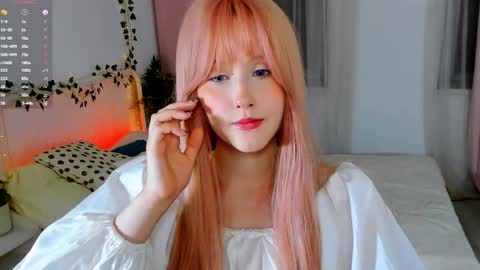 Delilah or Laila online show from 15, 9, 2025