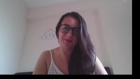 Snapshot of della_helena chatting on 27, 9, 2025 Della Helena online show from 27, 9, 2025