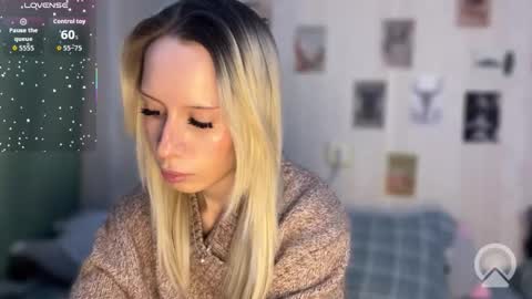 Della online show from 4, 2, 2026