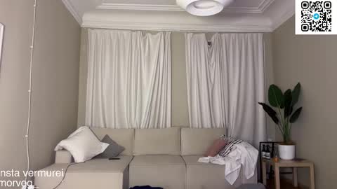 Delora online show from 21, 10, 2025