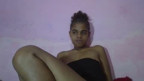 delphine online show from 23, 4, 2026