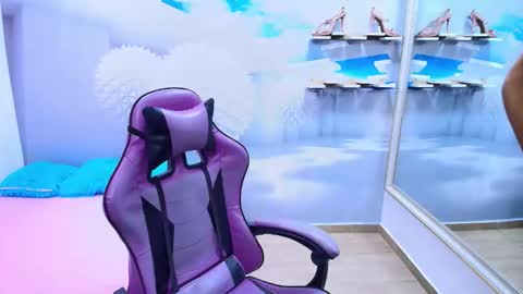 DEMI online show from 14, 4, 2026