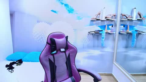 DEMI online show from 23, 4, 2026