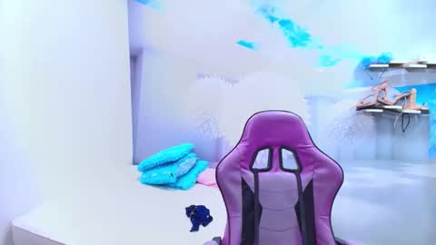 DEMI online show from 27, 4, 2026