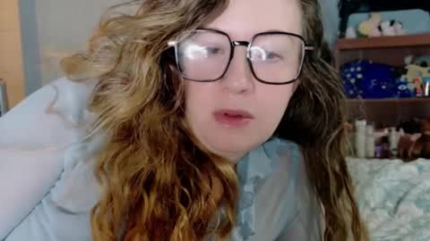 demi xc online show from 24, 4, 2026