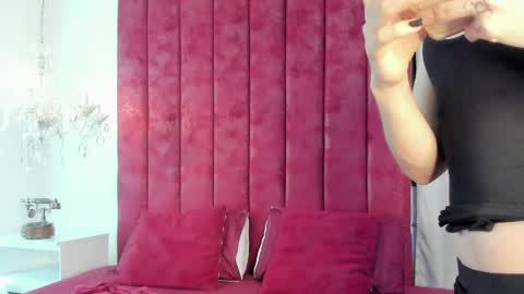 Snapshot of demon_foxx chatting on 12, 4, 2026 online show from 12, 4, 2026