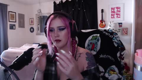 Snapshot of demongf chatting on 11, 3, 2025 Demoness Mina online show from 11, 3, 2025