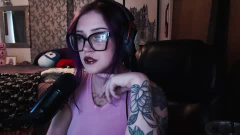 Snapshot of demongf chatting on 18, 10, 2025 Demoness Mina online show from 18, 10, 2025