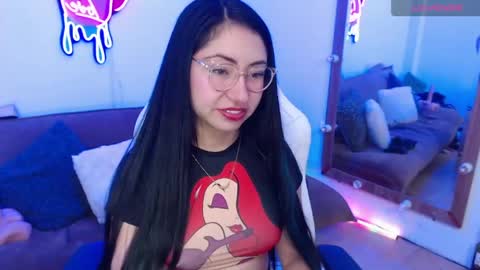 Demy  online show from 21, 4, 2026