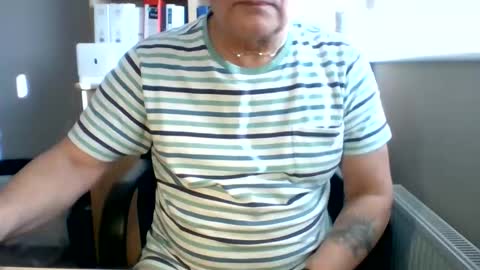 Snapshot of den66_ chatting on 21, 3, 2026 den66_ online show from 21, 3, 2026