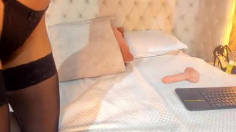 denisewasley online show from 28, 7, 2026