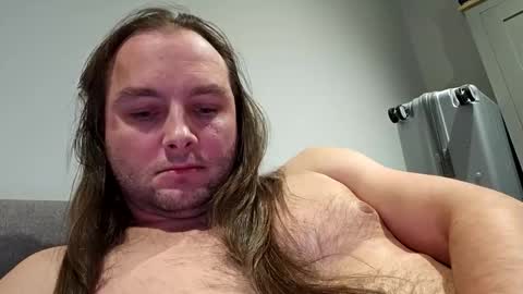 dennis210586 online show from 13, 2, 2025