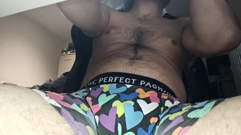 dennis210586 online show from 7, 11, 2025