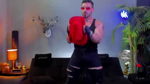 dennis_cox_ online show from 23, 4, 2026