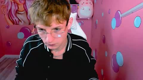 Snapshot of dennis_rodriguez chatting on 27, 11, 2025 Dennis online show from 27, 11, 2025