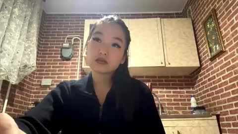 Emma online show from 6, 11, 2025