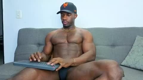 The King Denzel  online show from 28, 4, 2026