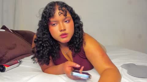 Dephne online show from 9, 10, 2025