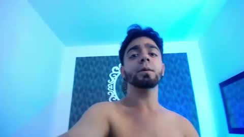 Dereck  online show from 14, 11, 2025