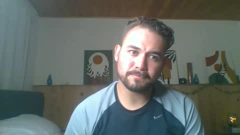 Snapshot of dereck_mills3 chatting on 6, 1, 2026 Dereck Mills3 online show from 6, 1, 2026