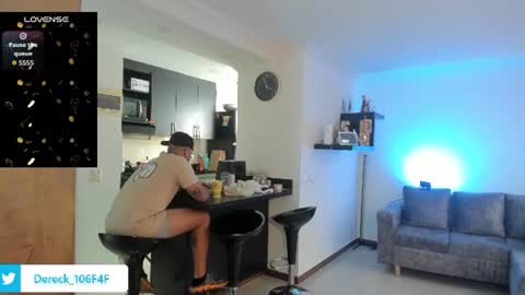 Snapshot of dereckgreen chatting on 17, 7, 2026 dereckgreen online show from 17, 7, 2026