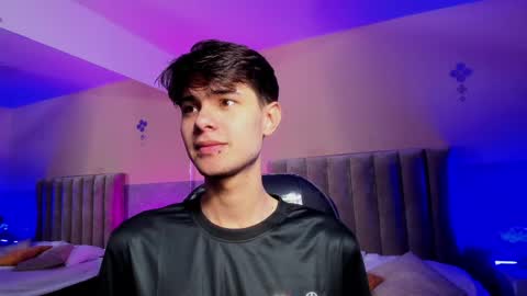 derek_sinn online show from 12, 4, 2026