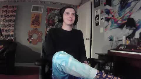 Snapshot of derekdings chatting on 2, 12, 2024 derekdings online show from 2, 12, 2024