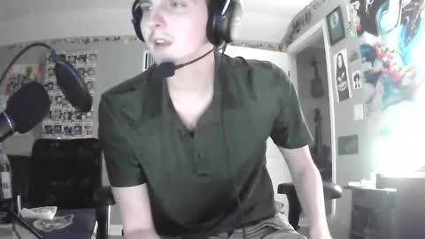 Snapshot of derekdings chatting on 26, 12, 2024 derekdings online show from 26, 12, 2024