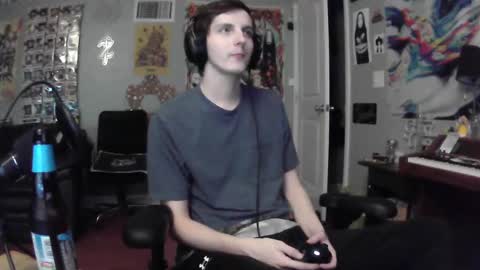 Snapshot of derekdings chatting on 26, 2, 2025 derekdings online show from 26, 2, 2025