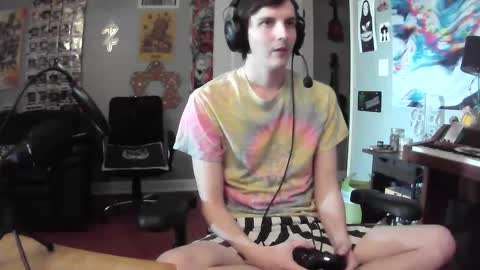 Snapshot of derekdings chatting on 28, 2, 2025 derekdings online show from 28, 2, 2025