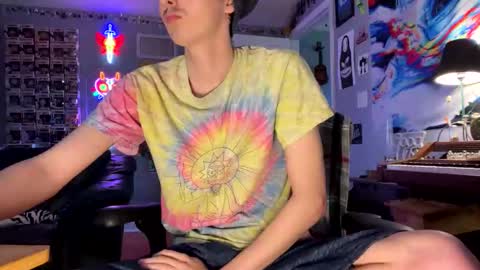 Snapshot of derekdings chatting on 3, 11, 2025 derekdings online show from 3, 11, 2025