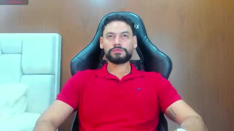 Snapshot of derrybigger_cm chatting on 7, 11, 2025 DerryBigger CM online show from 7, 11, 2025