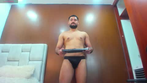 Snapshot of derrybigger_cm chatting on 27, 2, 2026 DerryBigger CM online show from 27, 2, 2026