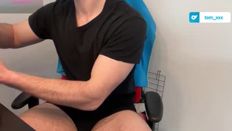 Tom online show from 26, 4, 2026