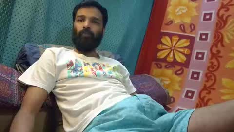 desi_boy799417 online show from 23, 4, 2026