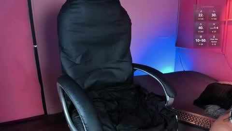 Snapshot of desi_latin chatting on 2, 5, 2026 NTMY guys im a kinda desi from Medellin online show from 2, 5, 2026