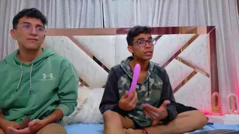 desire4duo online show from 25, 10, 2025