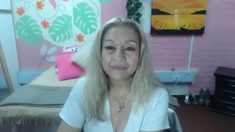 VALERIA online show from 23, 4, 2026