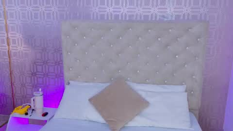 Snapshot of desire_sara chatting on 11, 9, 2025 Sara Desire online show from 11, 9, 2025