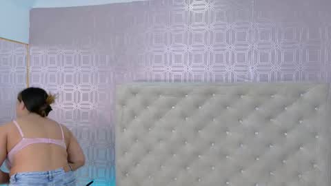 Snapshot of desire_sara chatting on 13, 9, 2025 Sara Desire online show from 13, 9, 2025