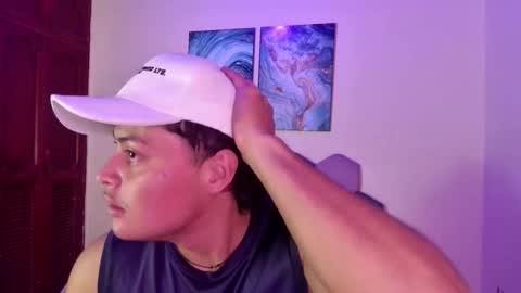 TORI AND MR. BEAR online show from 6, 10, 2025