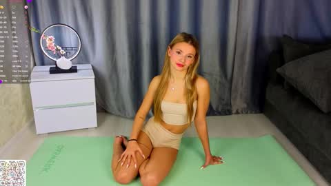 Snapshot of desireeclipse chatting on 10, 3, 2026 Willow online show from 10, 3, 2026