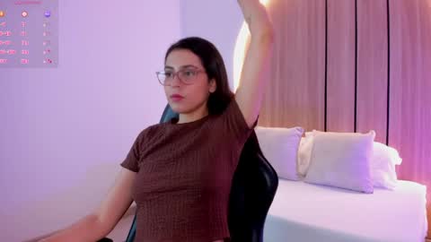 desire online show from 25, 4, 2026